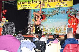 AOBR 2015 12 20 MARSEILLE ARBRE DE NOEL (60)